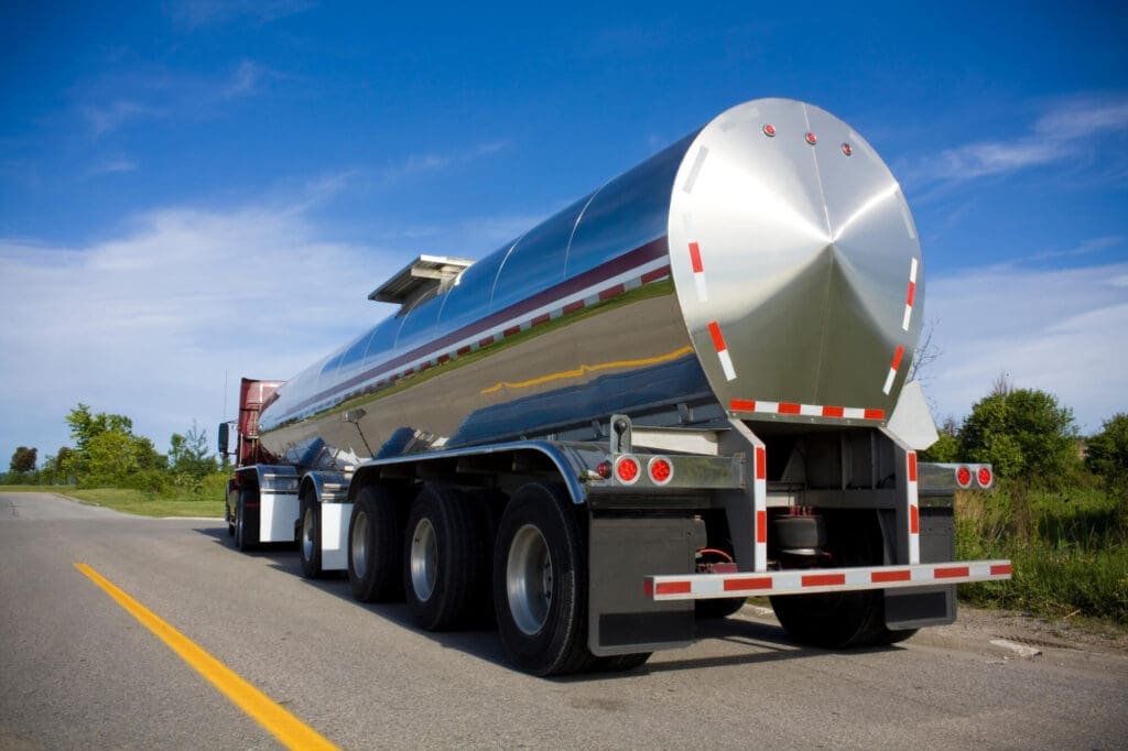 Oil Transportation Services & Tankers | FCT Logistics