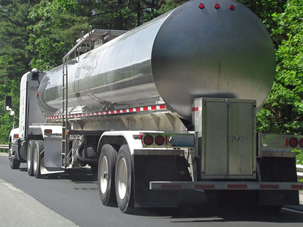 Oil Transportation Services & Tankers | FCT Logistics